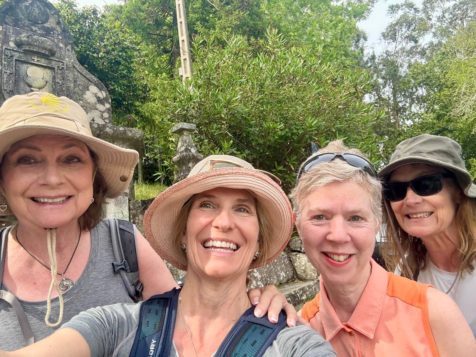 Janet, Linda, Linda, Ann Marie